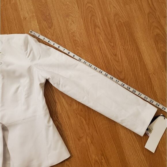 Calvin Klein Petite Scalloped Open-Front Jacket size 6P in White - NEW - Picture 11 of 14